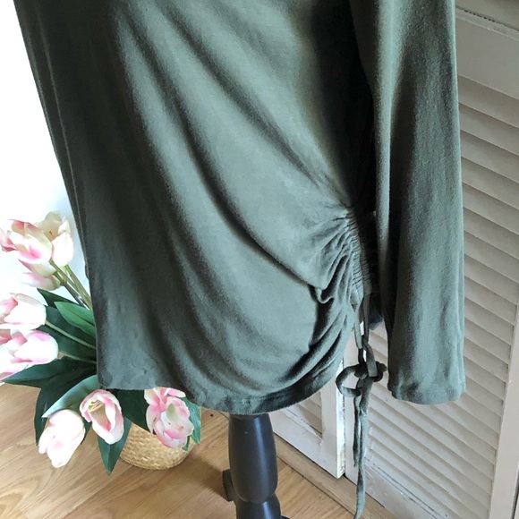 Torrid Super Soft Green Drawstring Side Tunic Tee - Picture 5 of 7